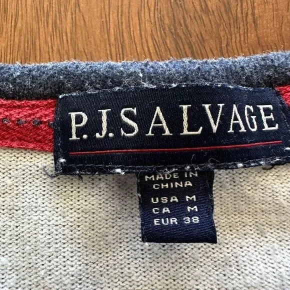 Luxe PJ Salvage Chevron Sweater - Picture 2 of 5